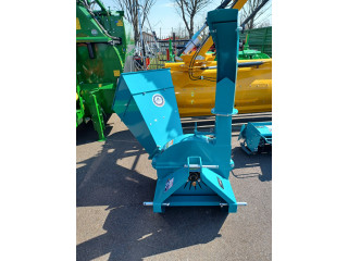 Wood chipping, prunning saw
