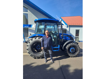 SOLIS S60V traktor átadása SOLIS S60V traktor átadása