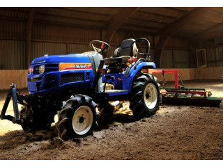 ISEKI TM3245AHL kompakt traktor