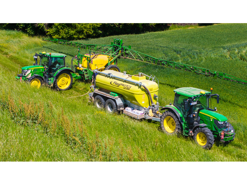 Fliegl POLY Line pumpás tartálykocsi